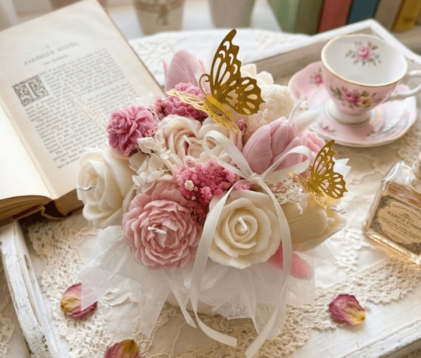 Bloom Elegance - shop_name candles bouquet handmade crafted candlesbouquet bloomcandlesbyuna waxmeltcandles candlesrose rose tulip peony scentcandles soywaxcandles
