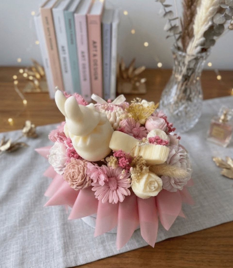 Bloom Bunny's Easter - shop_name candles bouquet handmade crafted candlesbouquet bloomcandlesbyuna waxmeltcandles candlesrose rose tulip peony scentcandles soywaxcandles