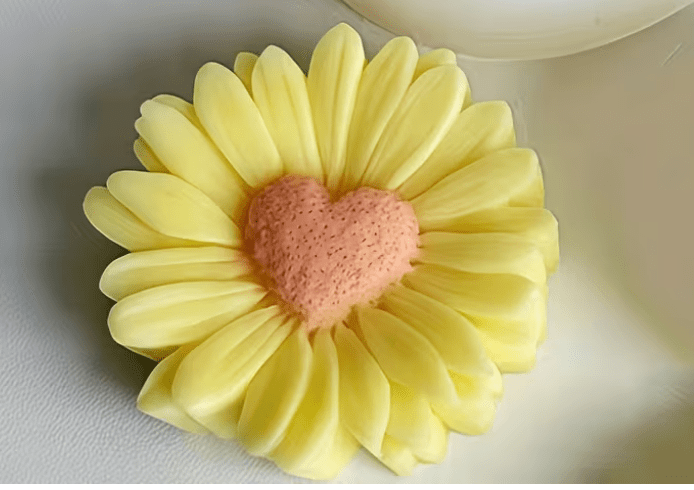 floral candles - shop_name candles bouquet handmade crafted candlesbouquet bloomcandlesbyuna waxmeltcandles candlesrose rose tulip peony scentcandles soywaxcandles